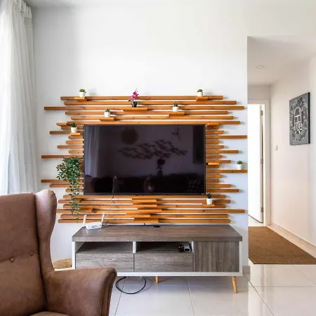 Apartment Lemon Tree 1-br With Terrace & Pool In Livadia Larnaca