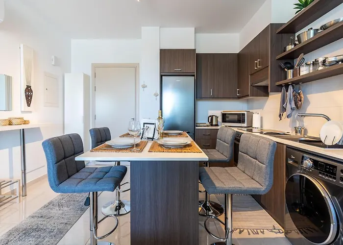 Lemon Tree 1-br With Terrace & Pool In Livadia * Ларнака